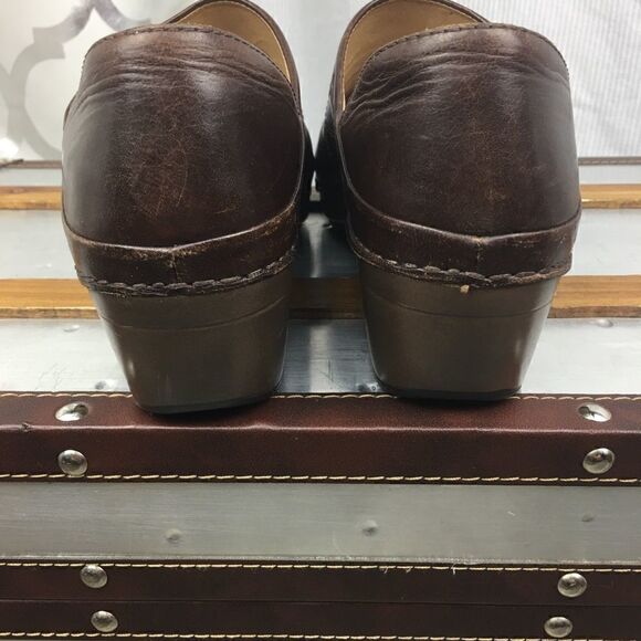 Dansko Brown Leather Clogs Size 40/10 - Picture 3 of 8